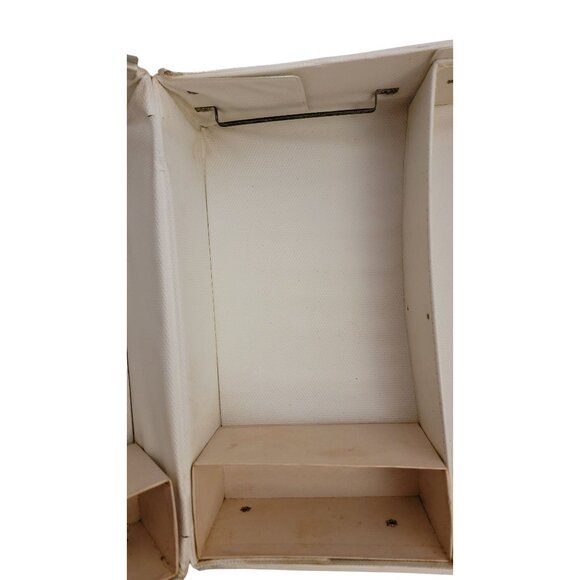 Vintage 1968 Mattel “The World of Barbie” Doll Trunk – Floral Border Design - Picture 14 of 16